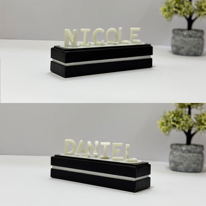 Personalisierte 3D-Illusionsfigur mit zwei Namen